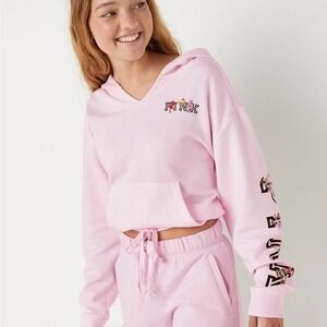 PINK Victorias Secret Hoodie Womens M Pink Floral Logo Embroidered Crop Pullover